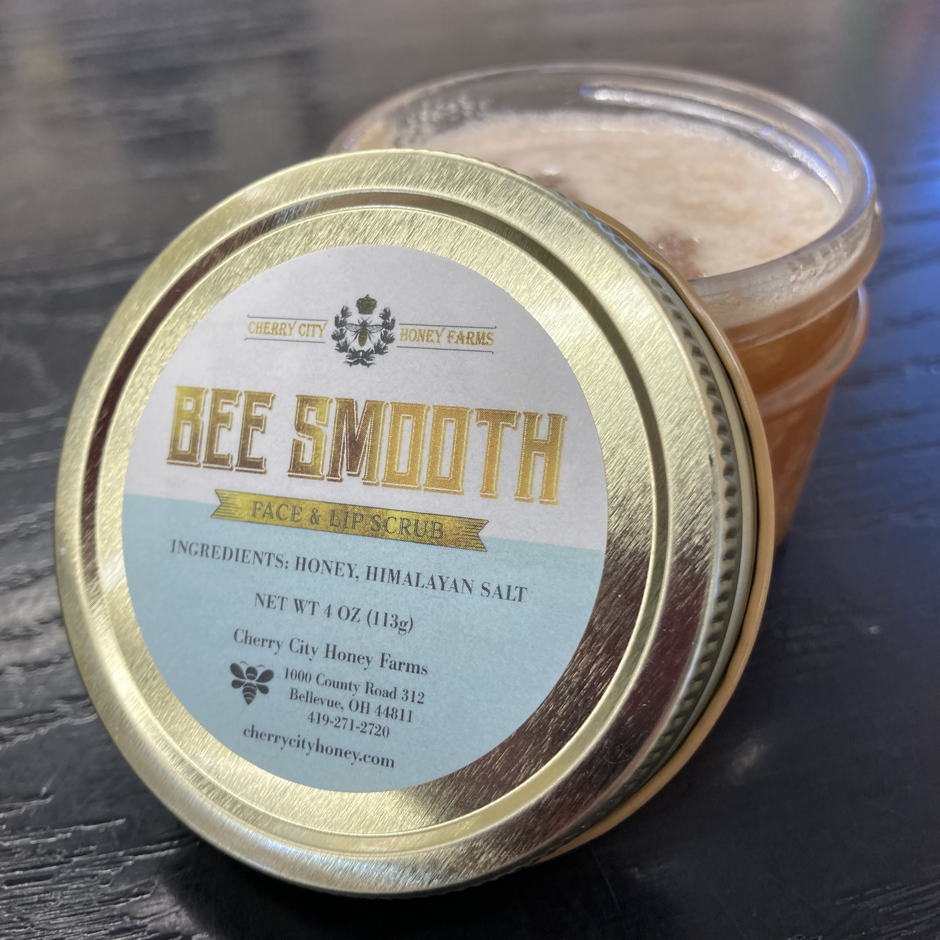 Bee Smooth Face and Lip Scrub